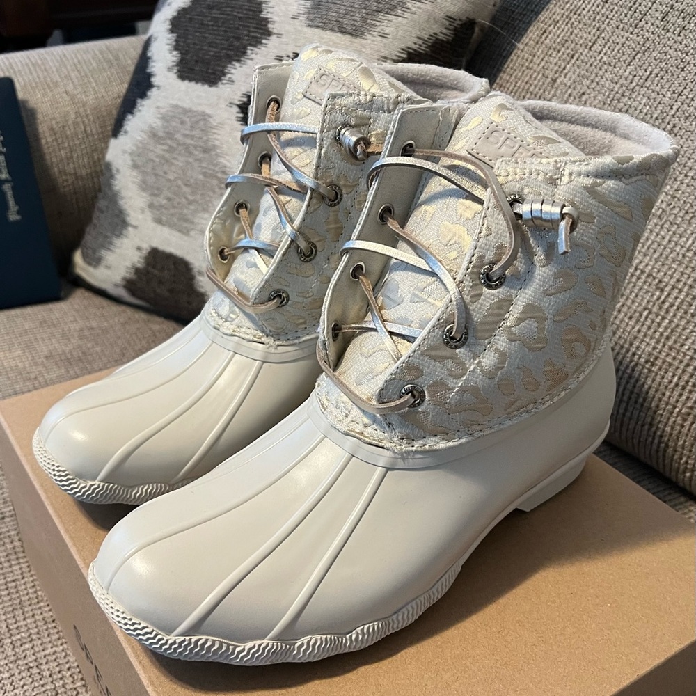Women’s Sperry Duck Boots